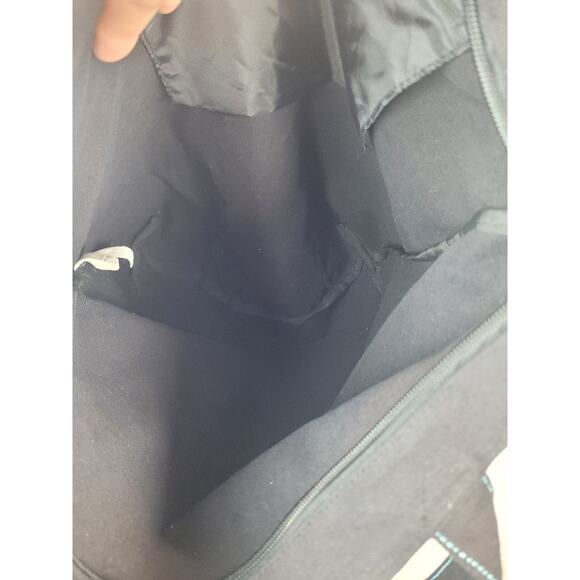 Sanrio Hello Kitty Black Tote Zippered Bag Size Medium - Picture 10 of 10